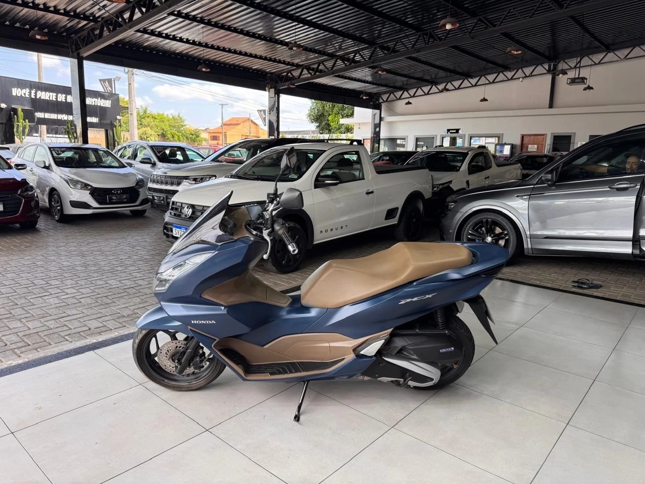 HONDA PCX DLX