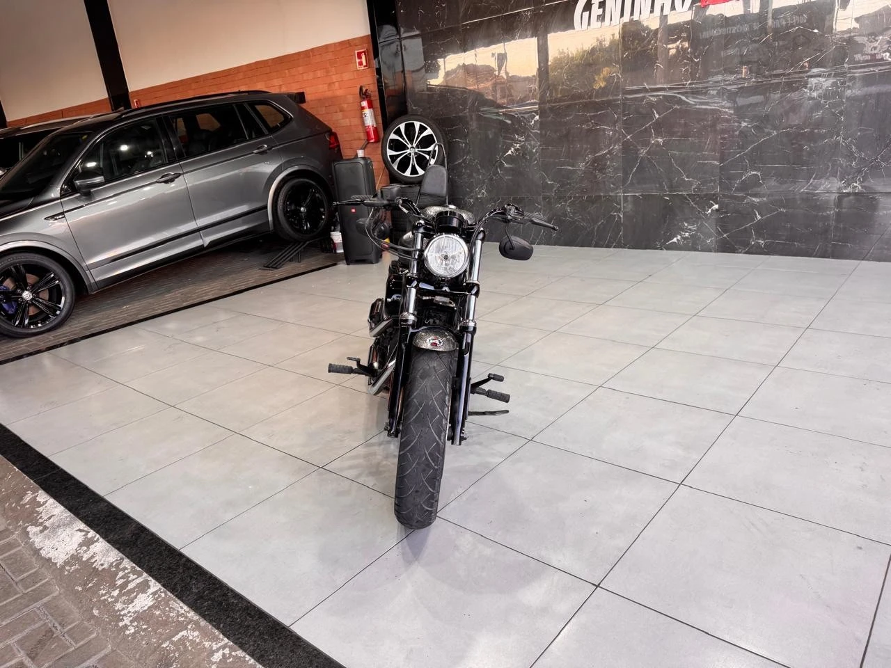 HARLEY-DAVIDSON SPORTSTER XL 1200 X