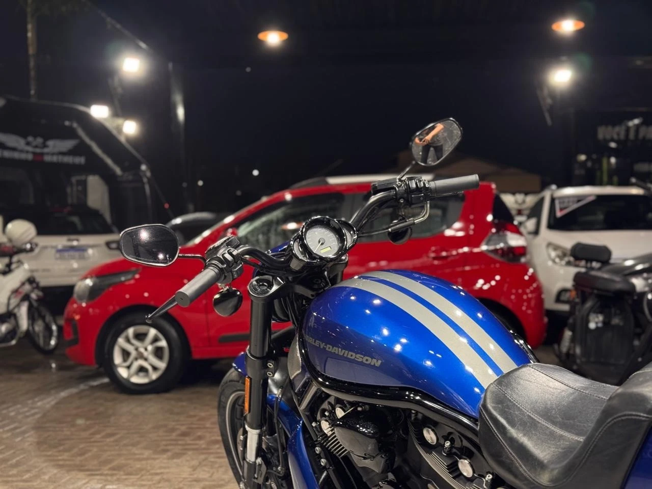 HARLEY-DAVIDSON NIGHT ROD SPECIAL