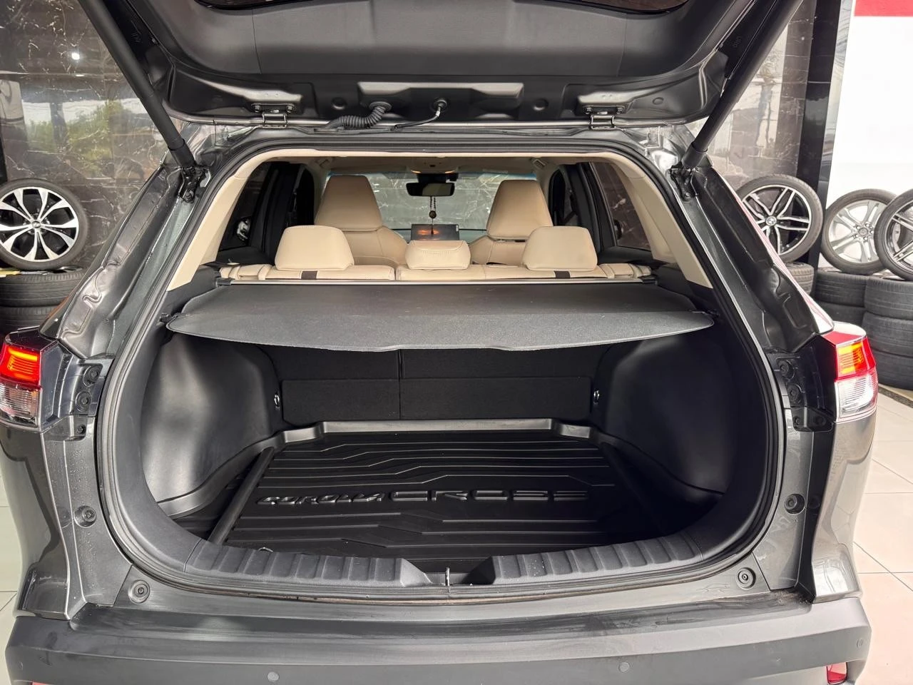 TOYOTA COROLLA CROSS