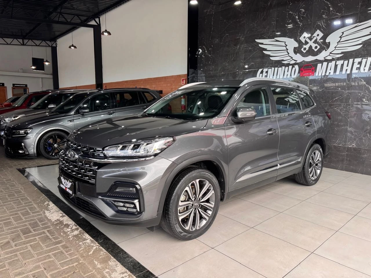 CHERY TIGGO 8