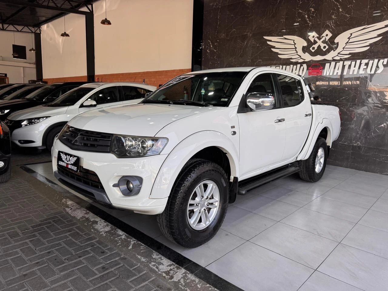 MITSUBISHI L200 TRITON