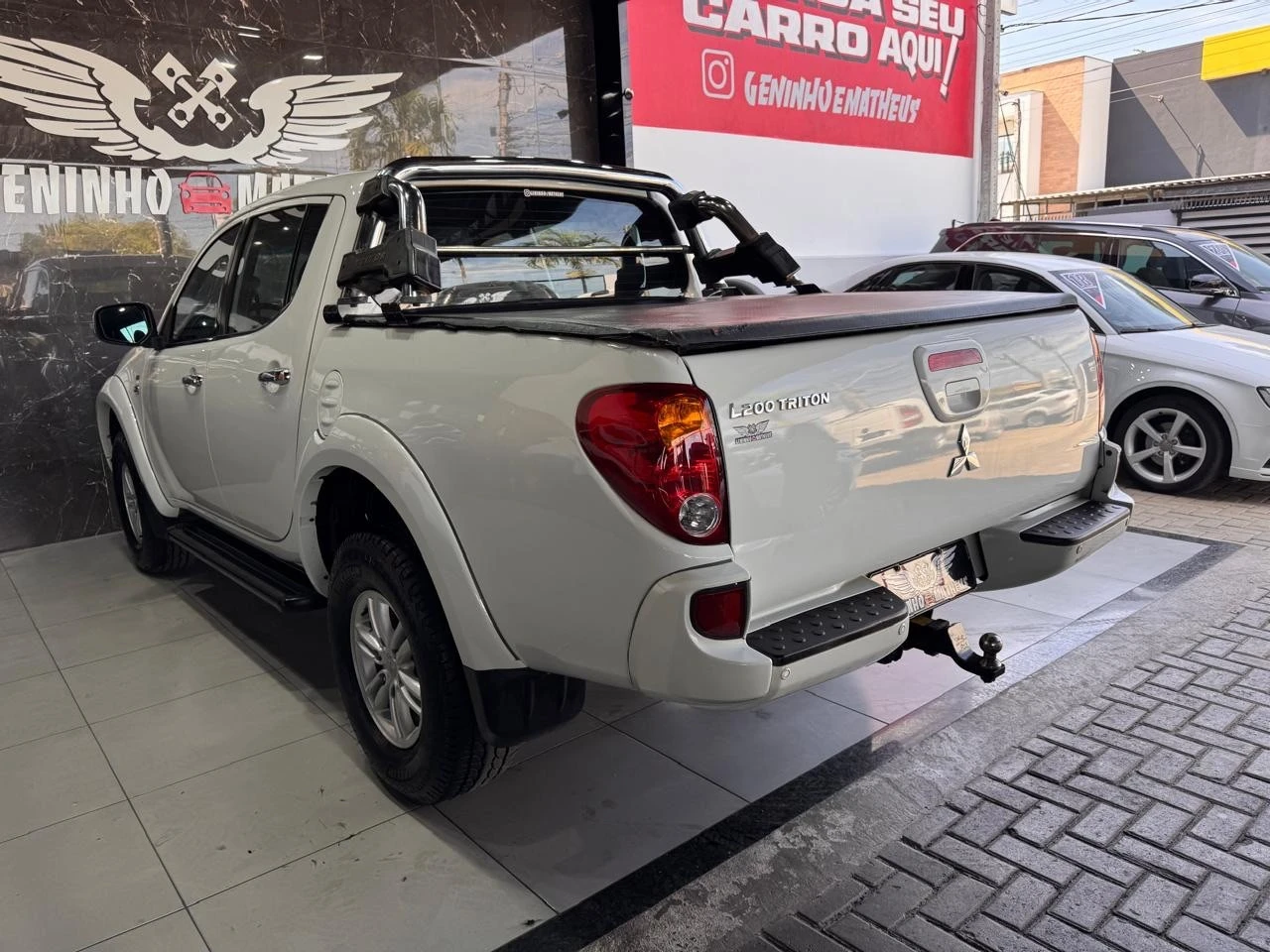MITSUBISHI L200 TRITON