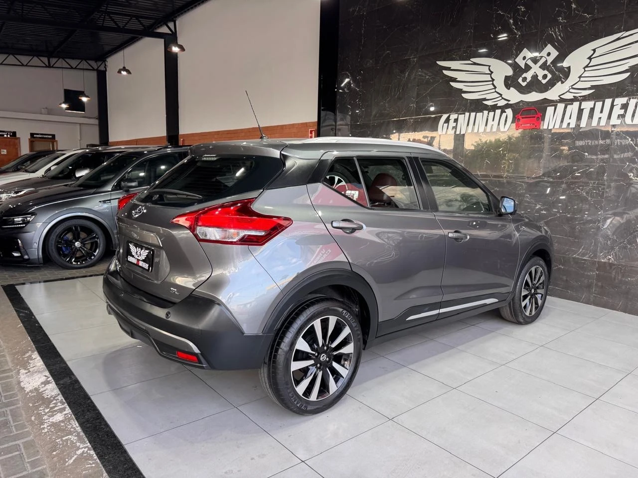 NISSAN KICKS