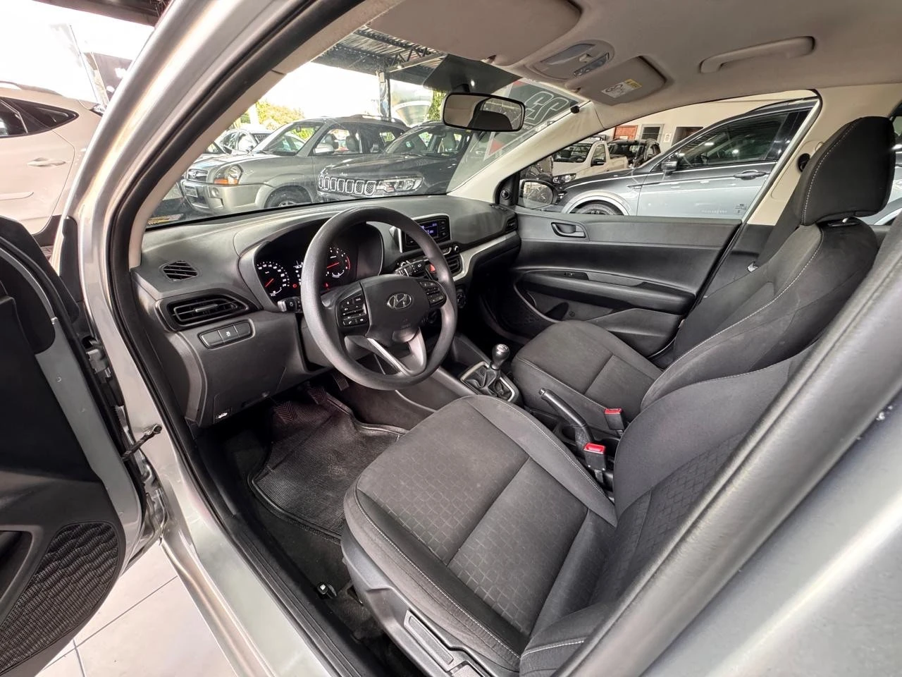 HYUNDAI HB20