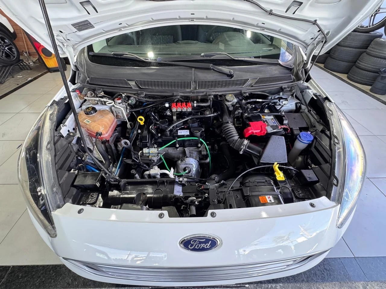 FORD KA
