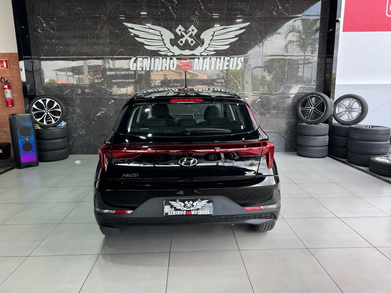 HYUNDAI HB20