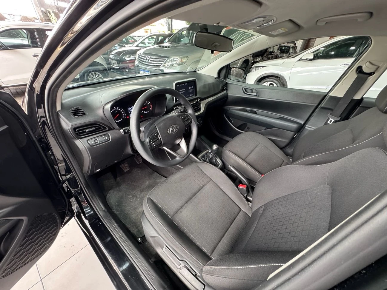HYUNDAI HB20