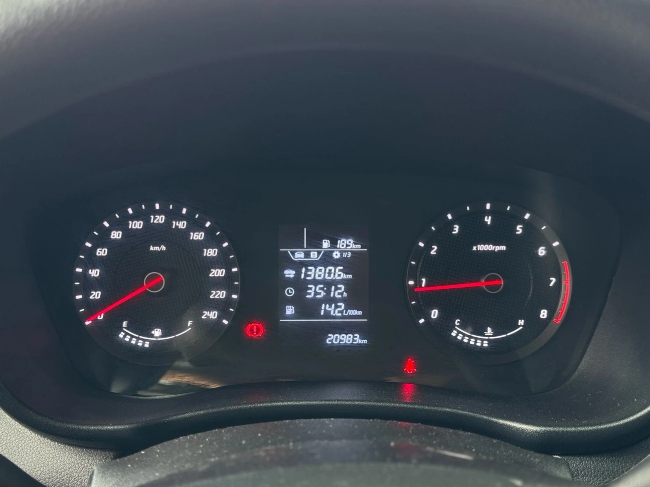 HYUNDAI HB20