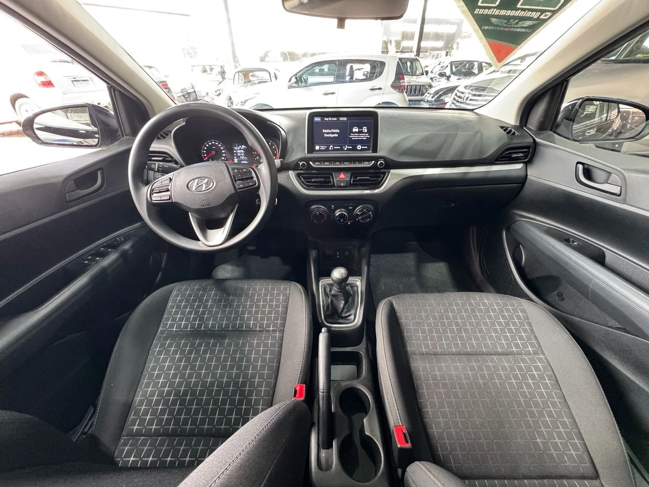 HYUNDAI HB20
