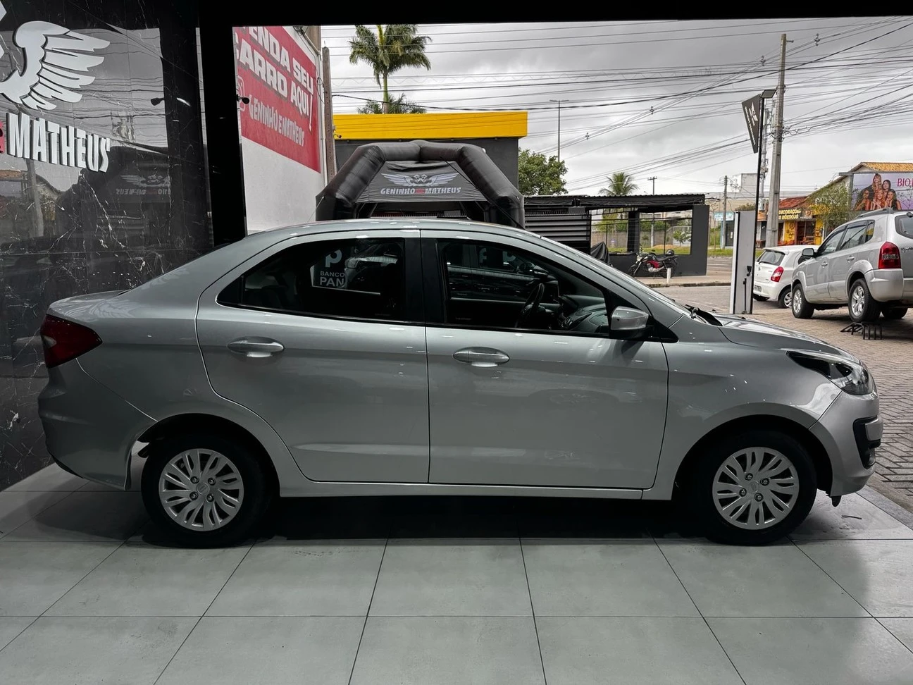 FORD KA