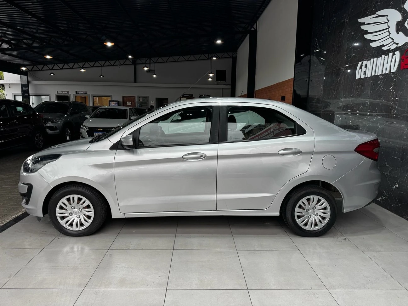 FORD KA