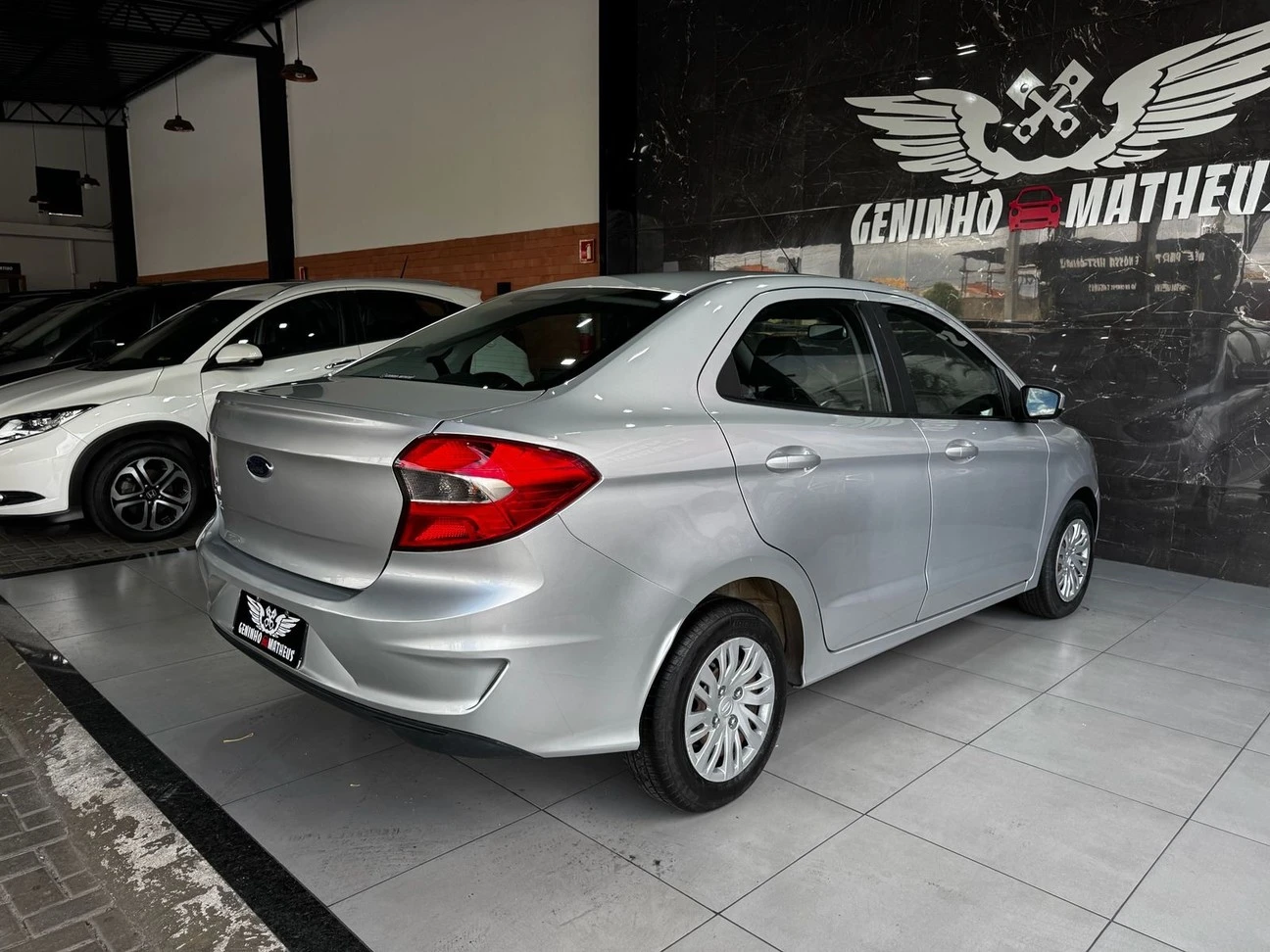 FORD KA