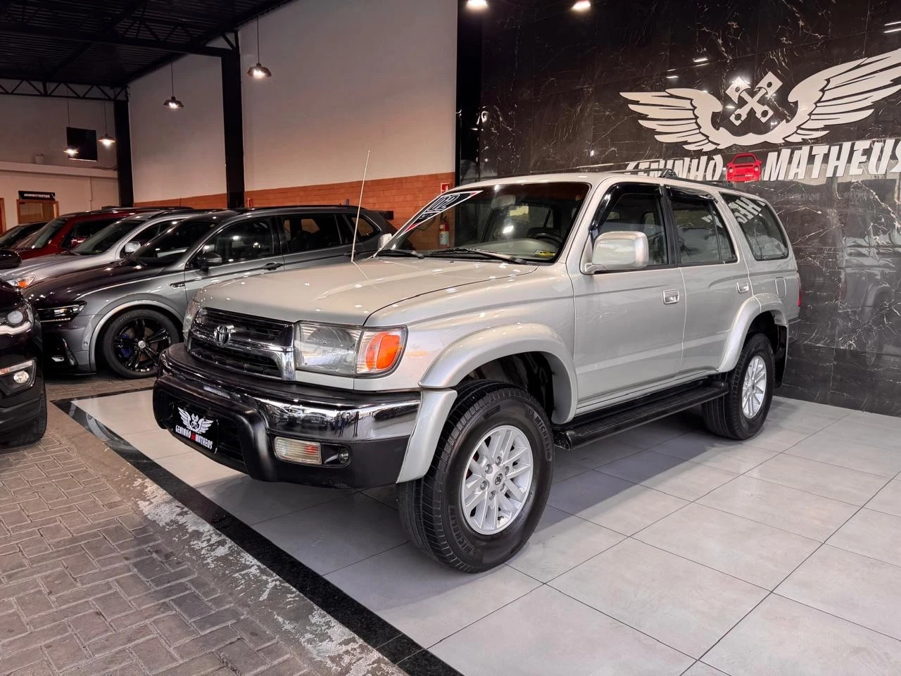 TOYOTA HILUX SW4