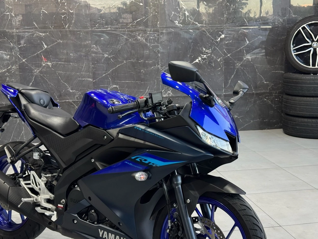YAMAHA YZF R15