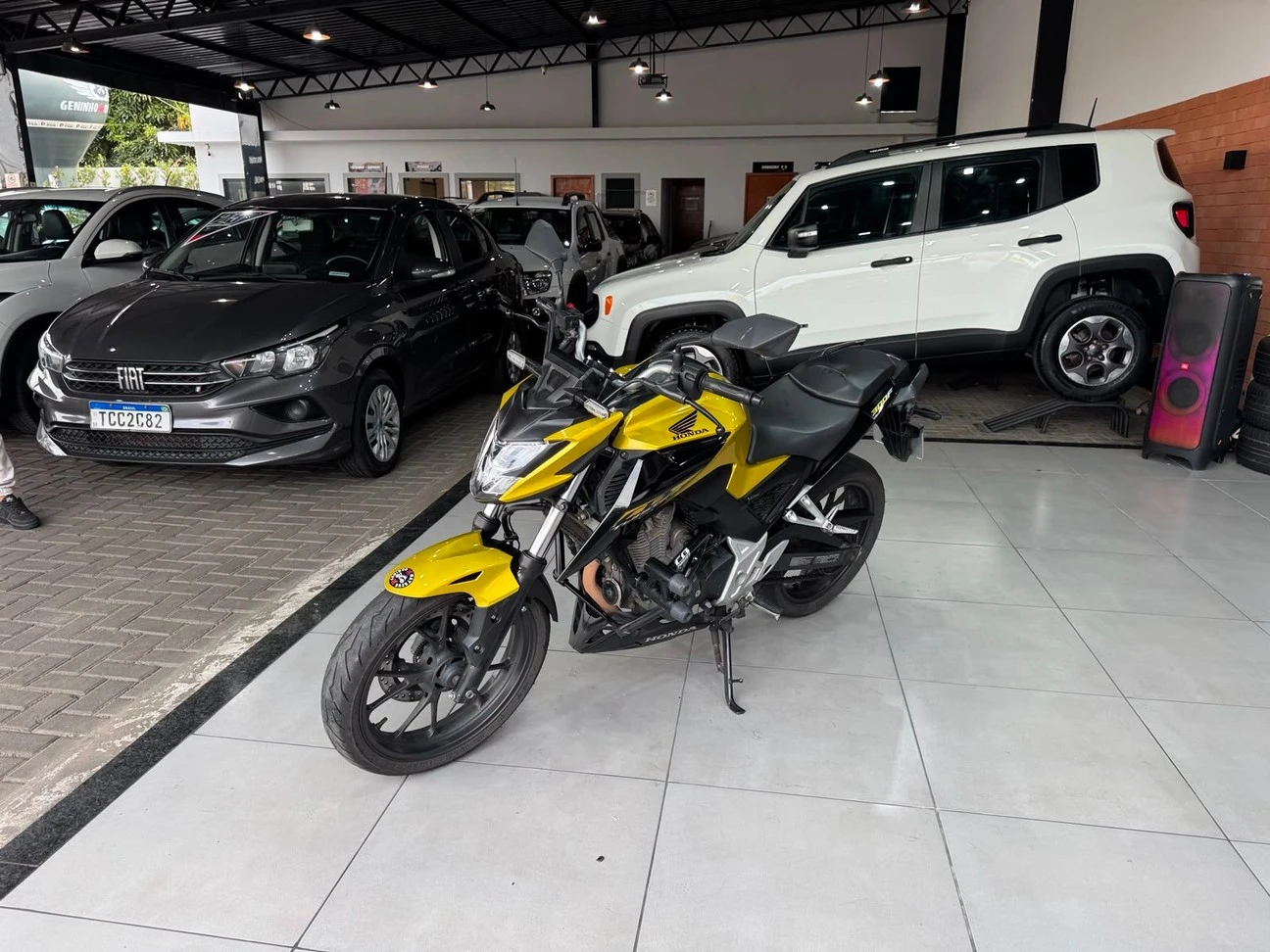 HONDA CB 300F TWISTER CBS