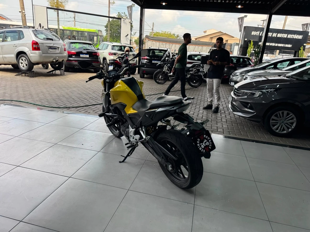 HONDA CB 300F TWISTER CBS