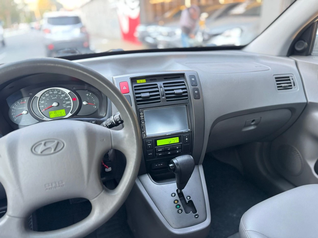 HYUNDAI TUCSON