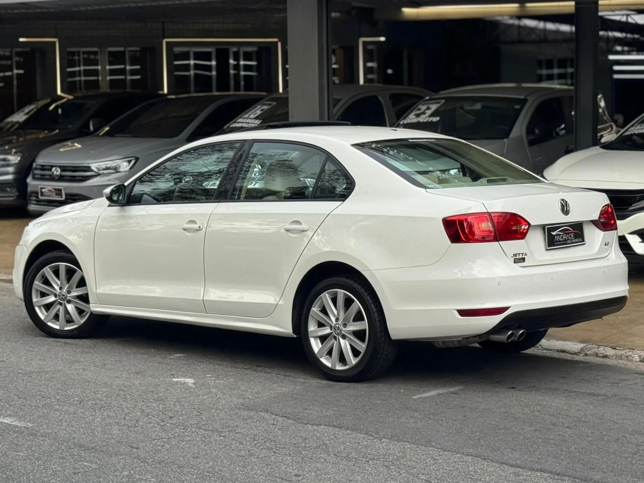 VOLKSWAGEN JETTA