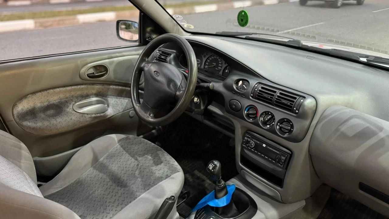 FORD ESCORT