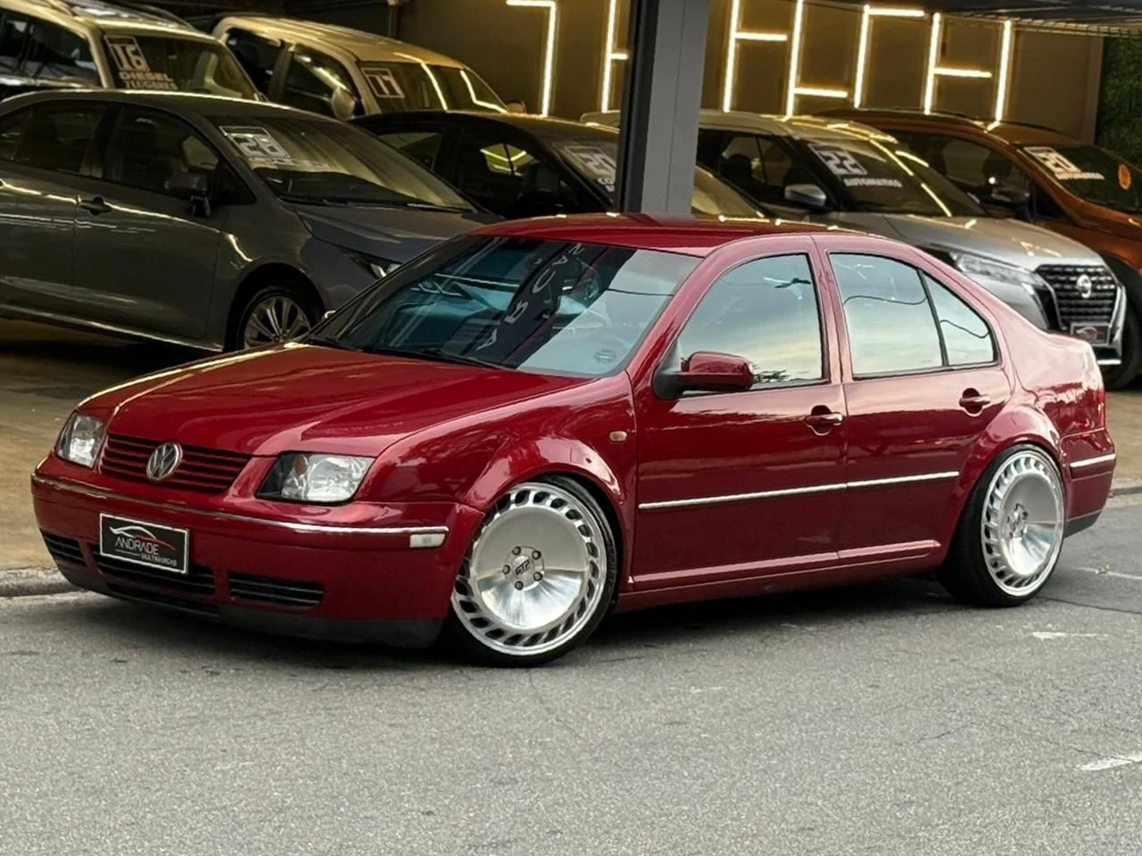 VOLKSWAGEN BORA