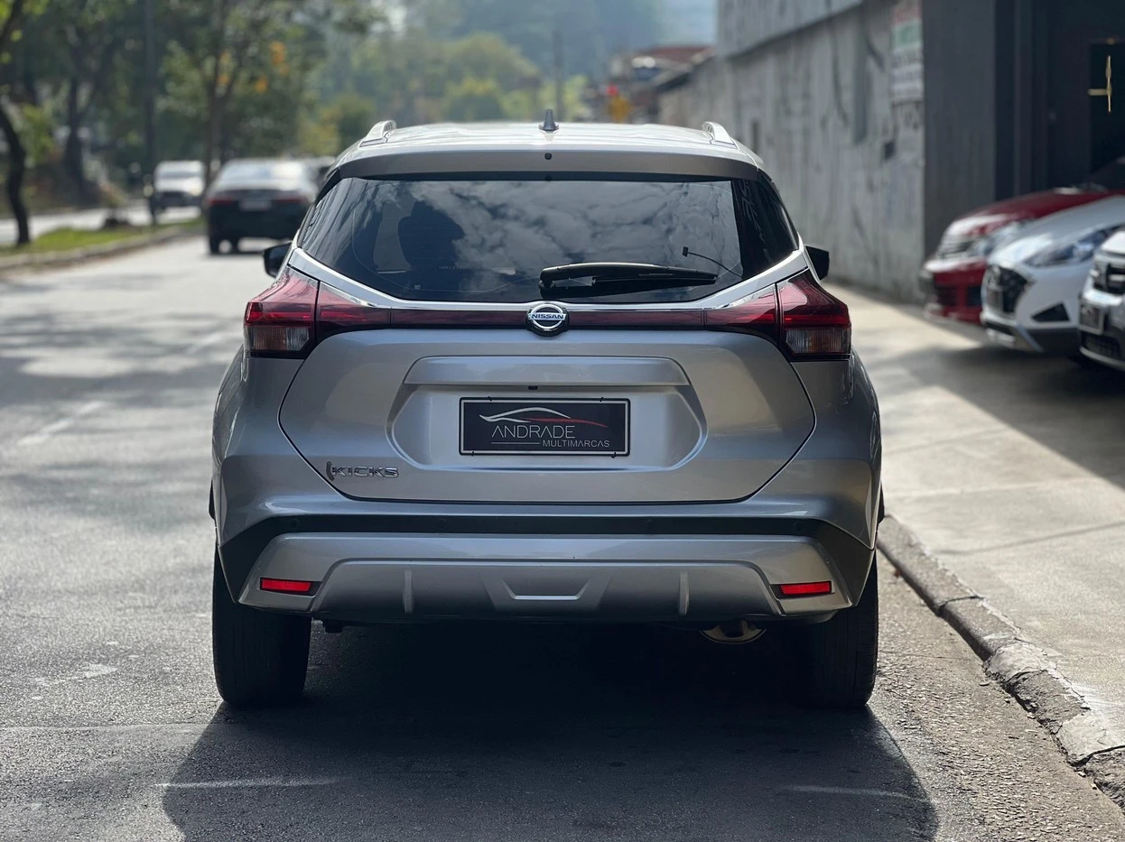 NISSAN KICKS