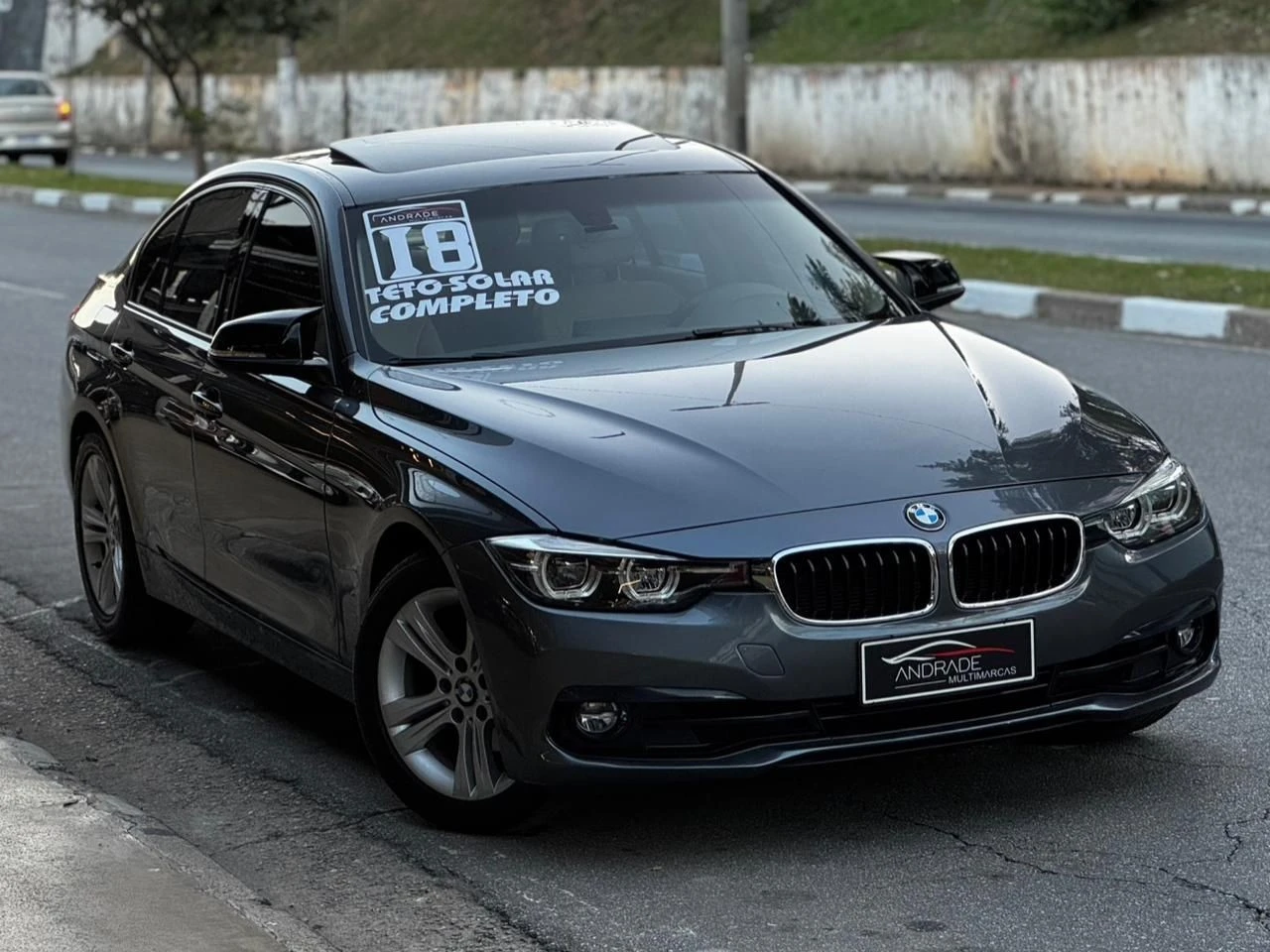 BMW 320I