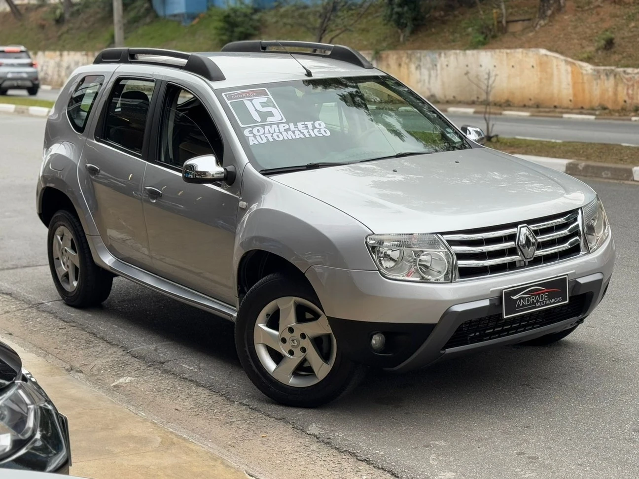 RENAULT DUSTER