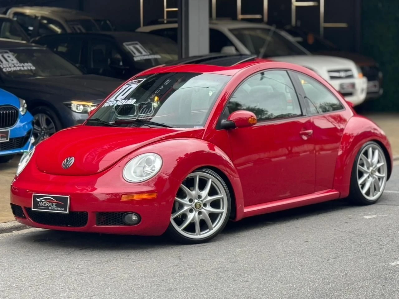 VOLKSWAGEN NEW BEETLE