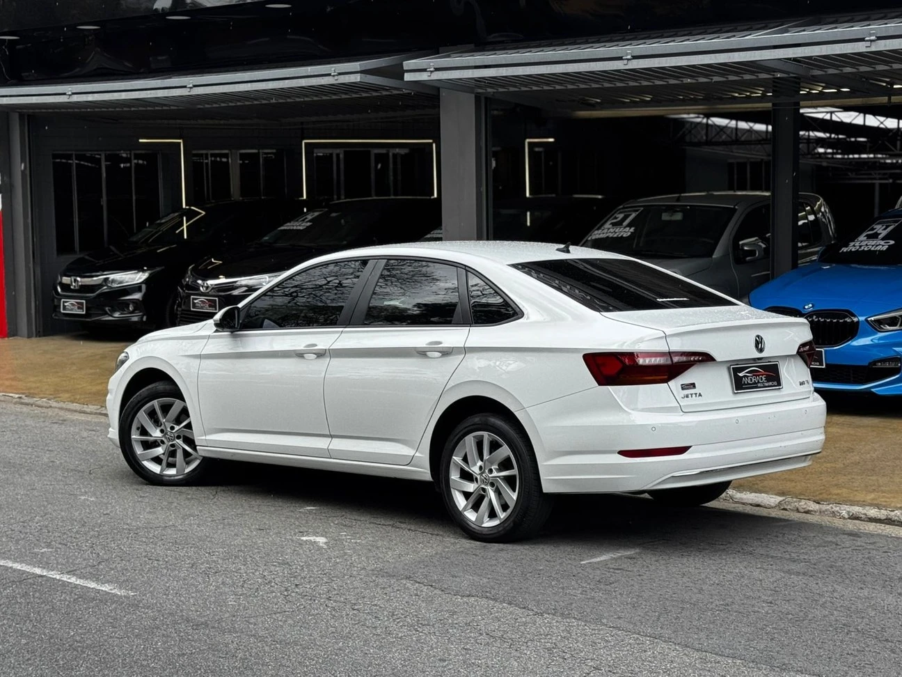 VOLKSWAGEN JETTA