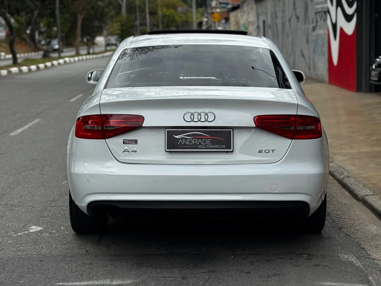 AUDI A4