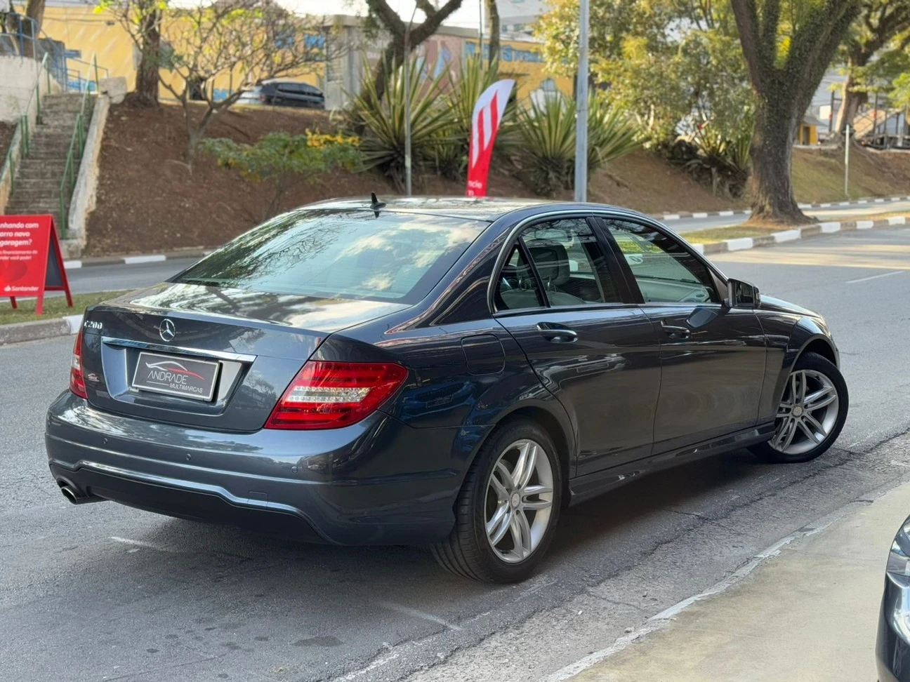 MERCEDES-BENZ C 200