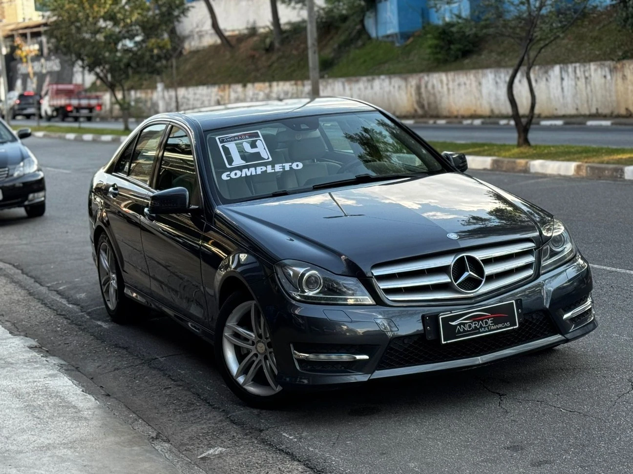 MERCEDES-BENZ C 200