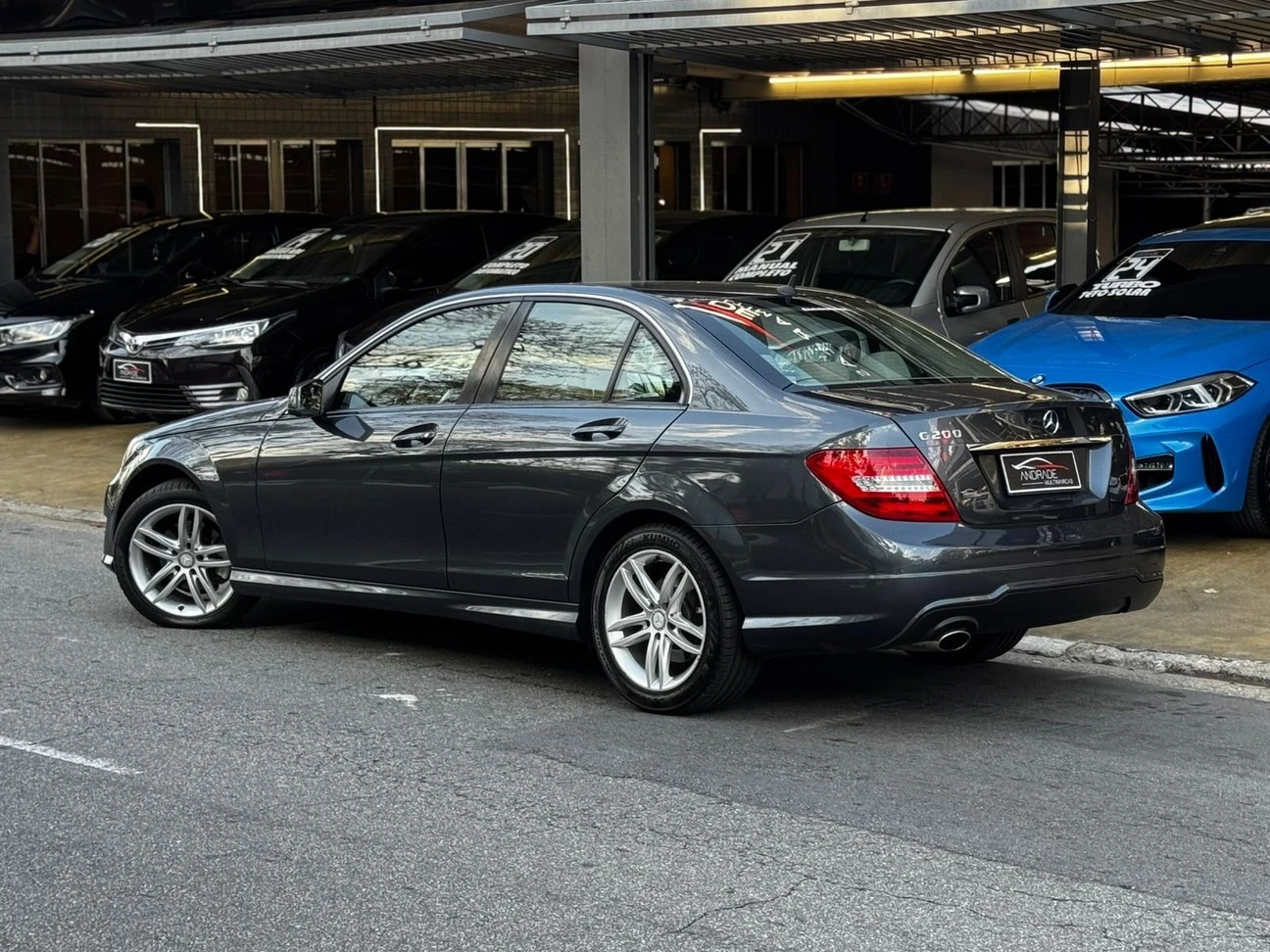 MERCEDES-BENZ C 200