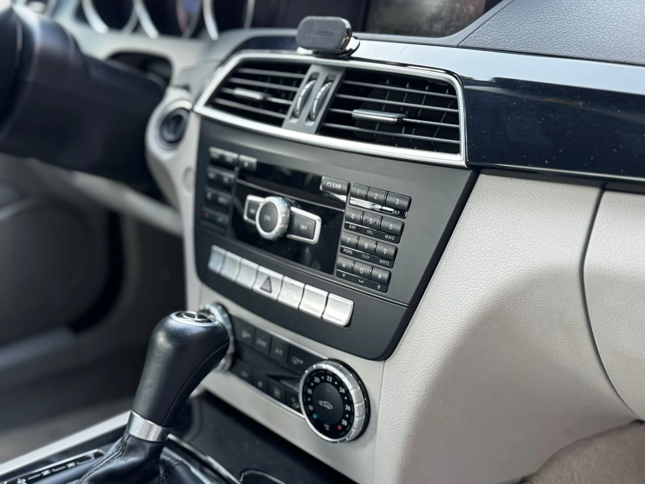 MERCEDES-BENZ C 200