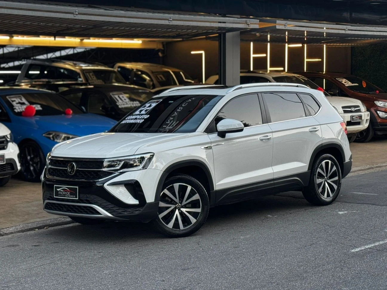 VOLKSWAGEN TAOS