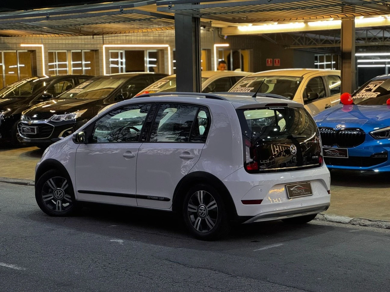 VOLKSWAGEN CROSS UP