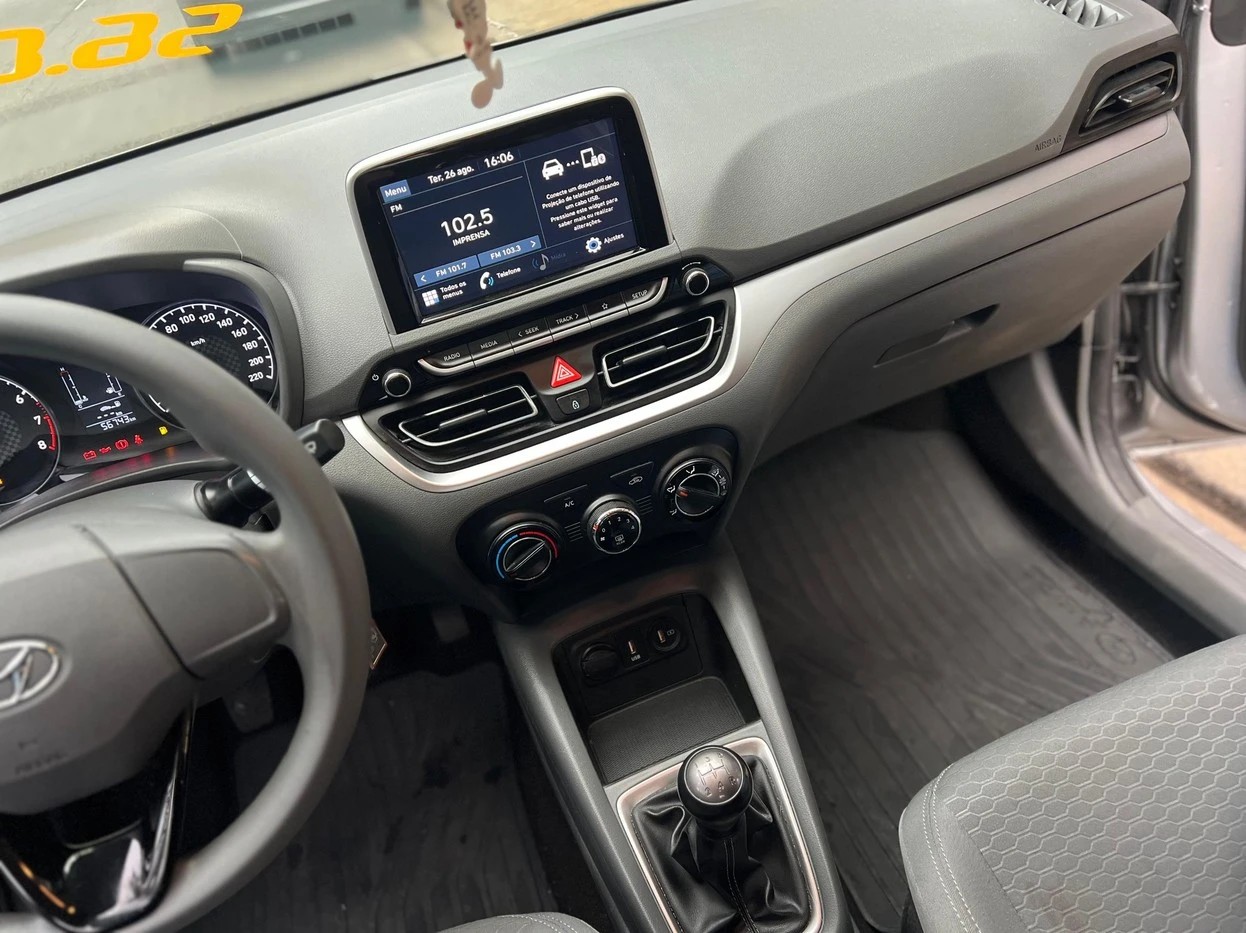 HYUNDAI HB20S