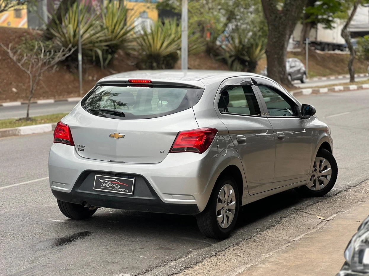 CHEVROLET ONIX