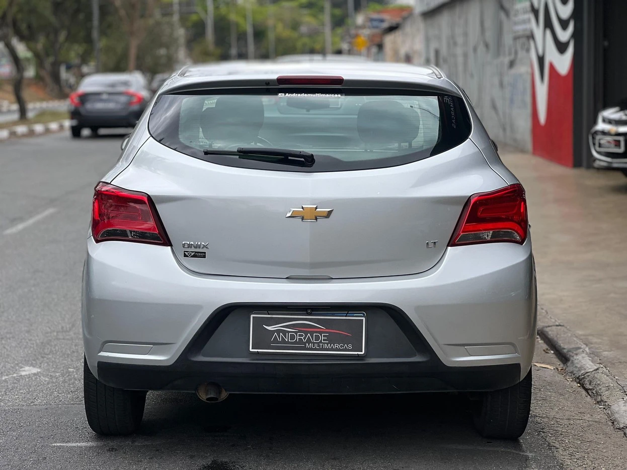 CHEVROLET ONIX