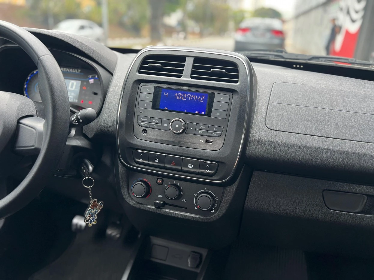 RENAULT KWID