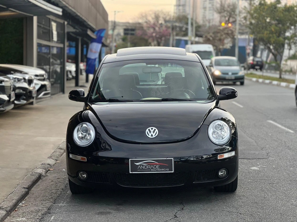 VOLKSWAGEN NEW BEETLE