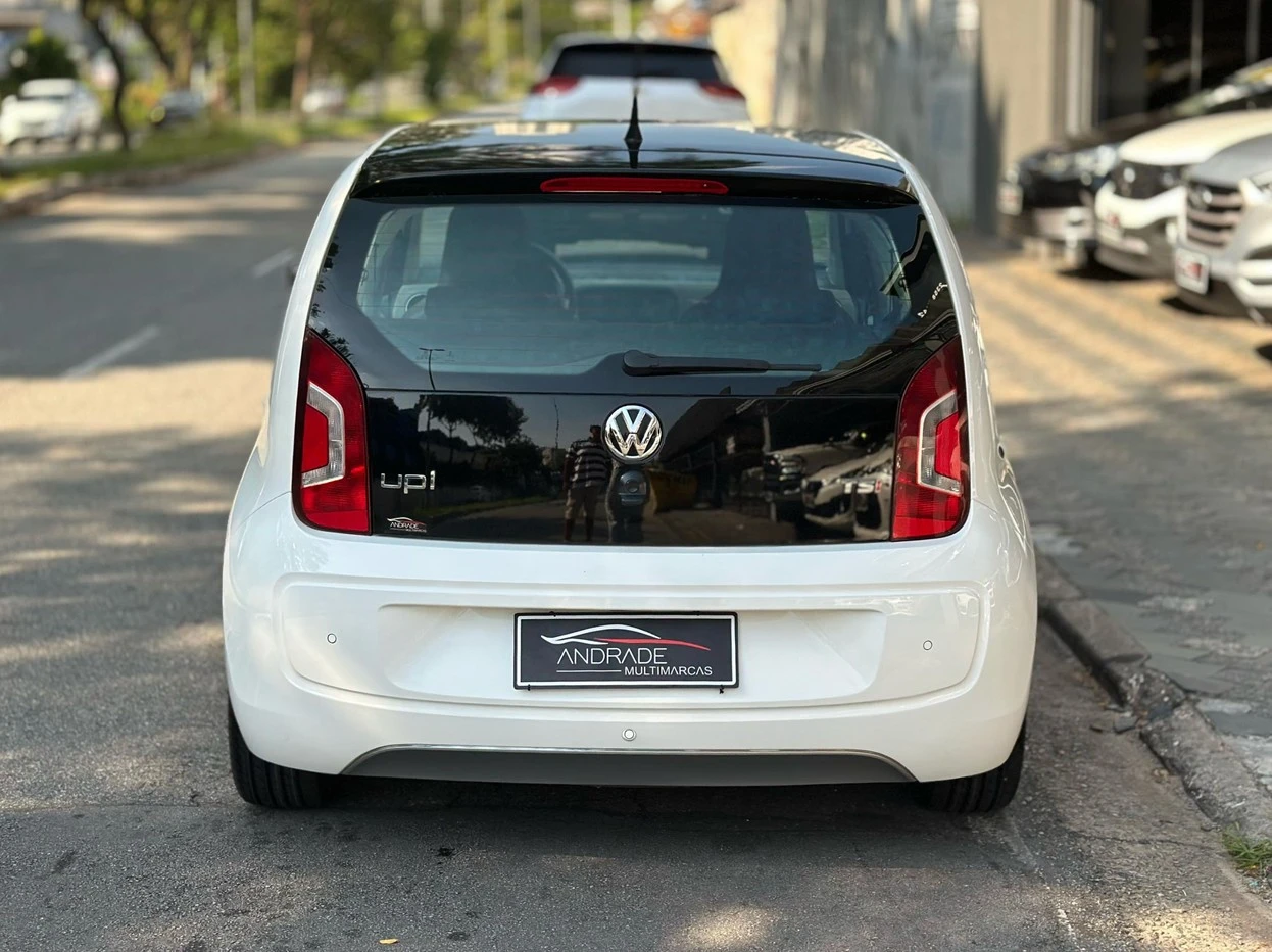 VOLKSWAGEN UP