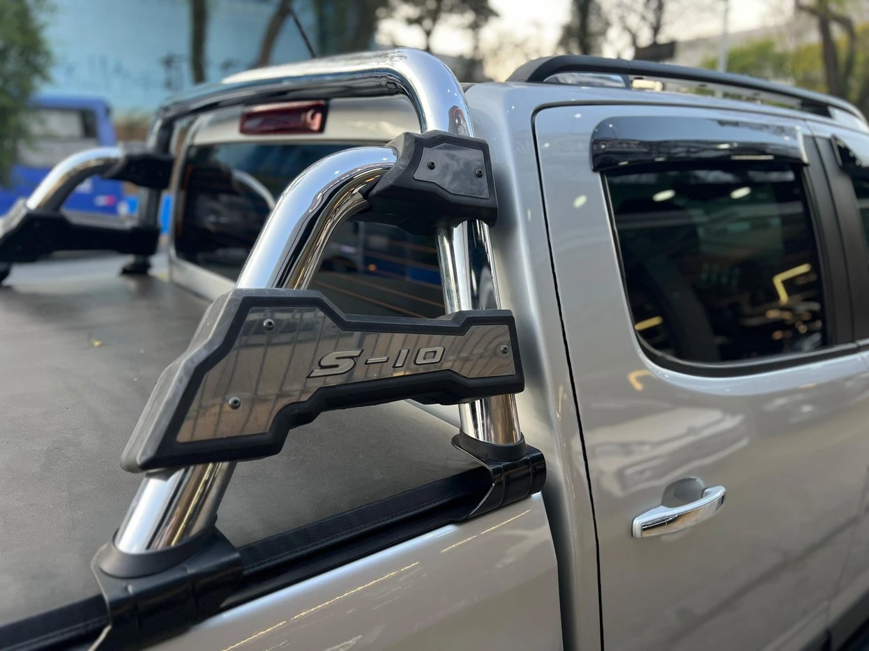 CHEVROLET S10