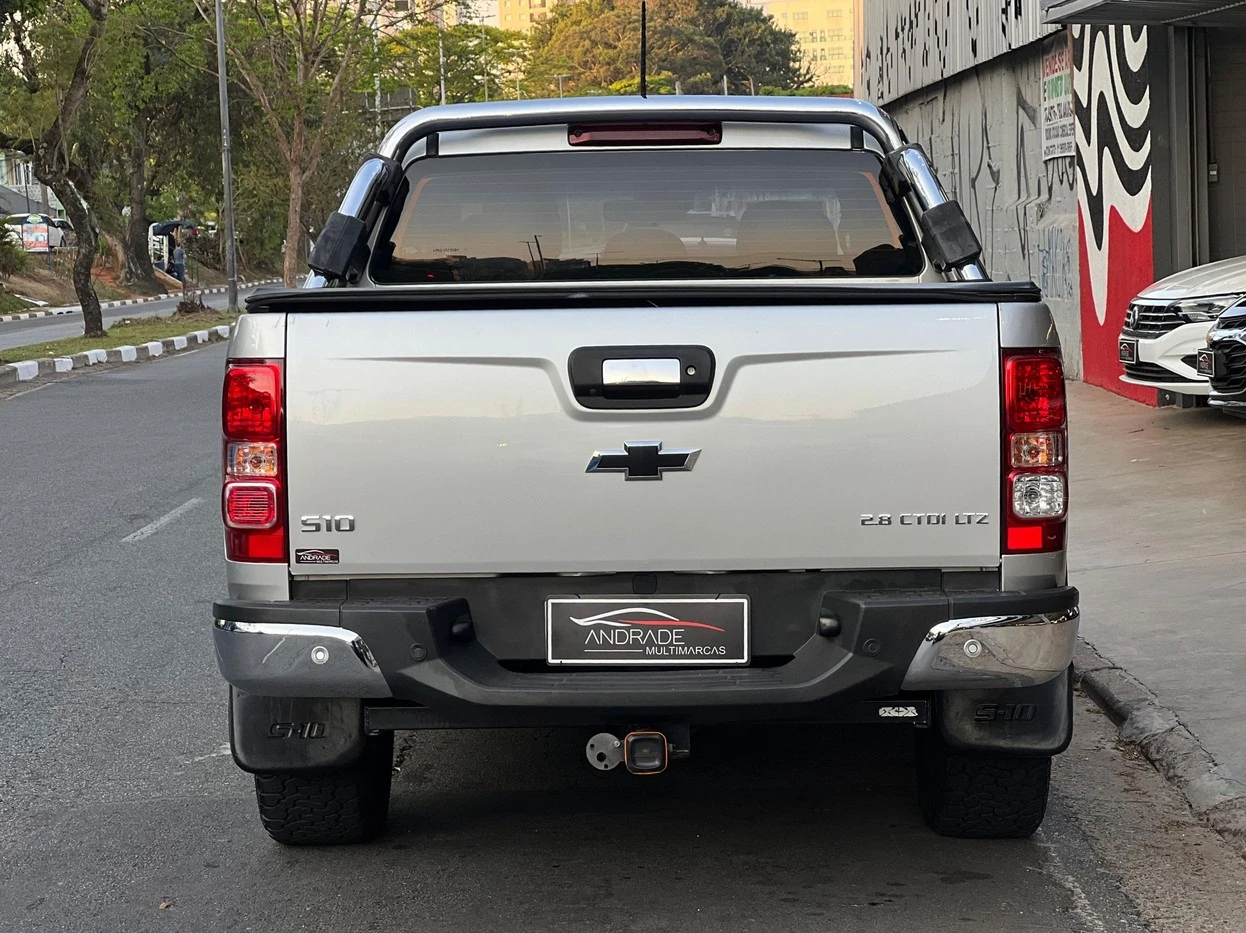 CHEVROLET S10