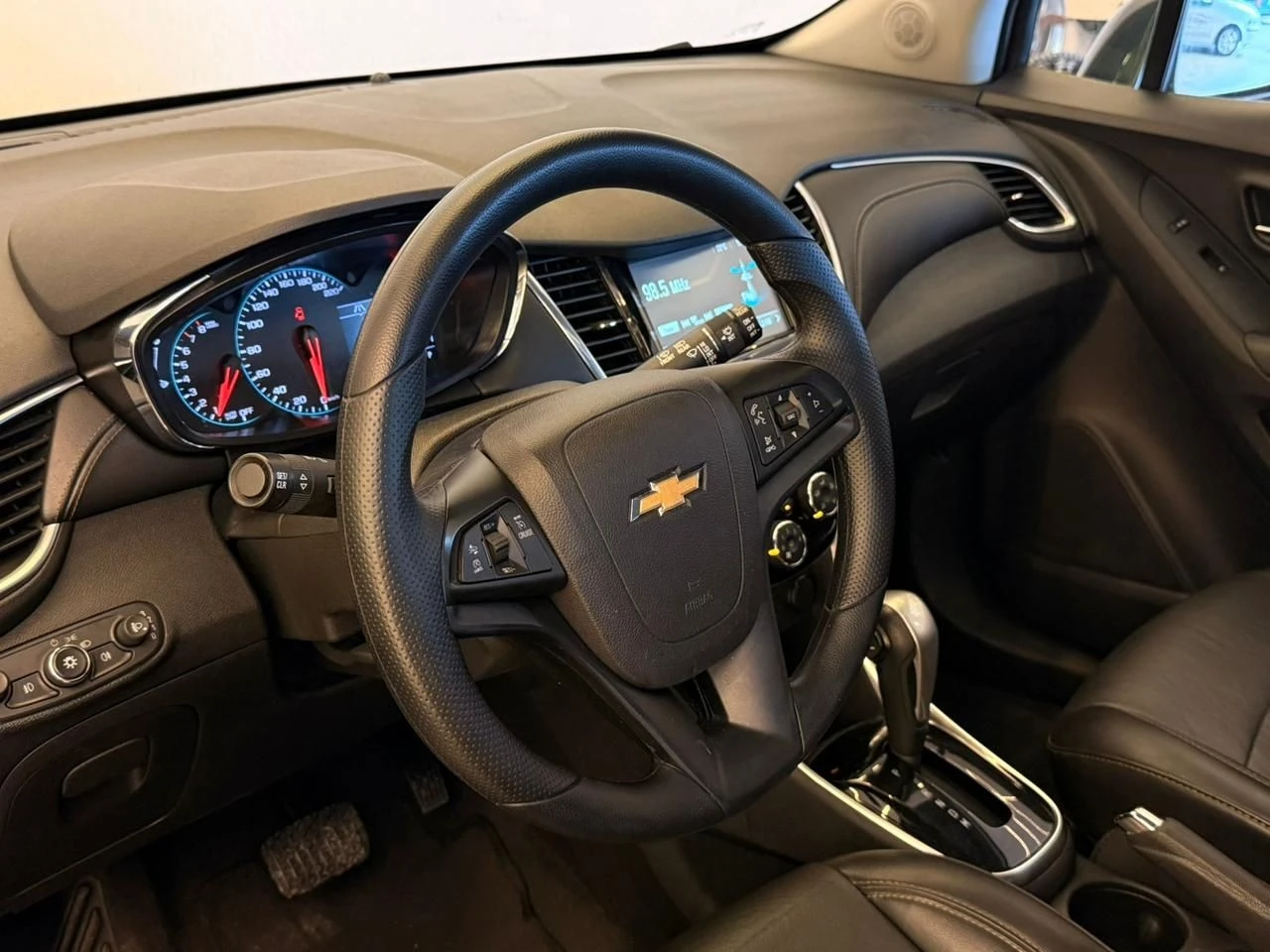 CHEVROLET TRACKER