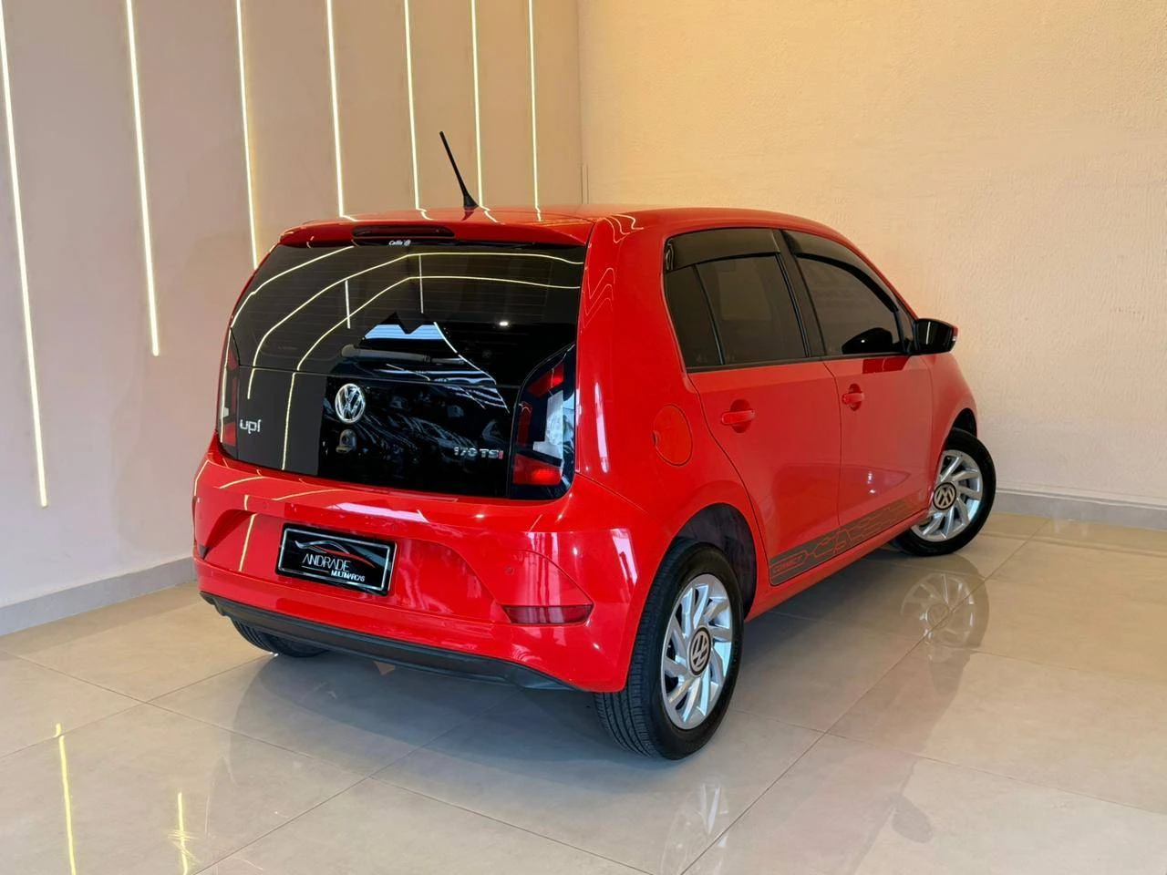 VOLKSWAGEN UP