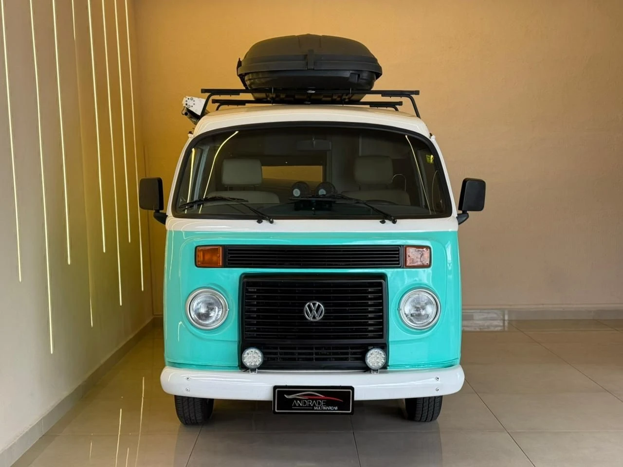 VOLKSWAGEN KOMBI