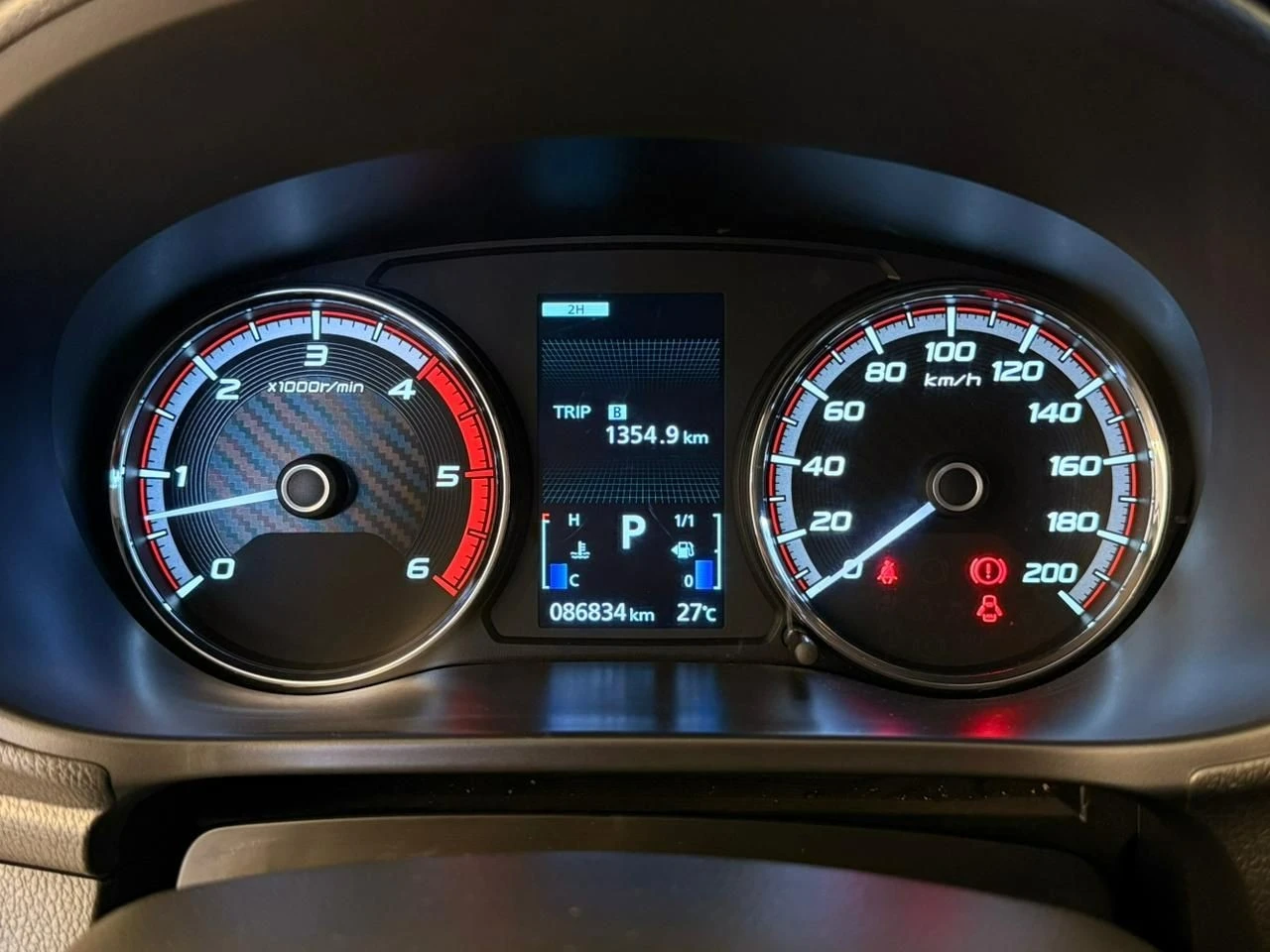 MITSUBISHI L200 TRITON