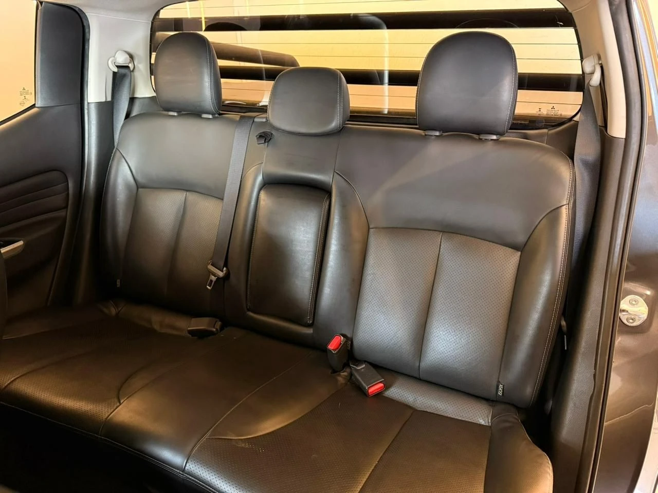 MITSUBISHI L200 TRITON